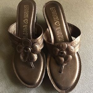 Coach Poppy Harley Metallic Bronze wedge